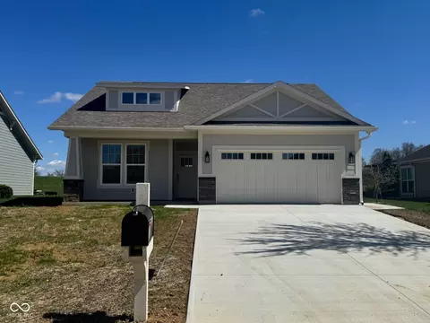 1050 Lakeview Dr, Brazil, IN 47834