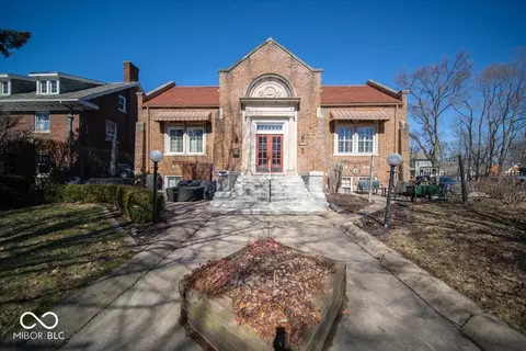 198 E Madison St, Franklin, IN 46131