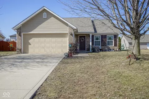 2167 Meridian Springs Ln, Greenfield, IN 46140