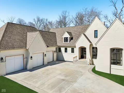 580 Exmoor Dr, Carmel, IN 46032