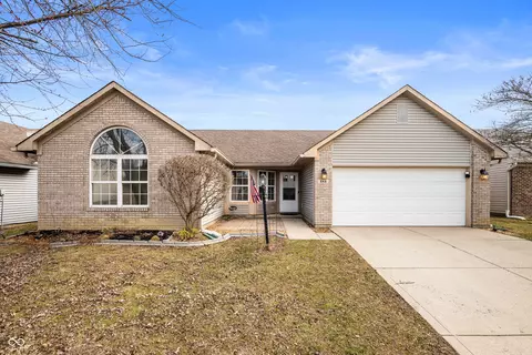 649 Sweet Creek Dr, Indianapolis, IN 46239