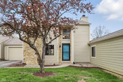 5762 Overcrest Dr, Indianapolis, IN 46237