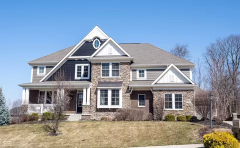 13702 Beam Ridge Dr, Mccordsville, IN 46055