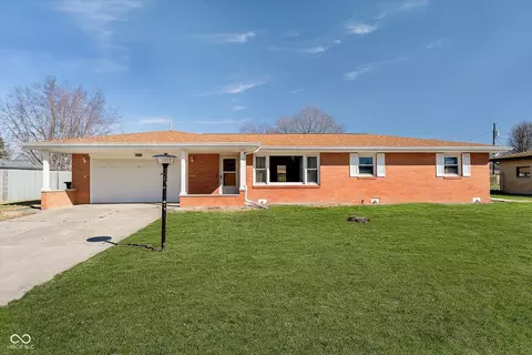 4812 Southview Dr, Anderson, IN 46013
