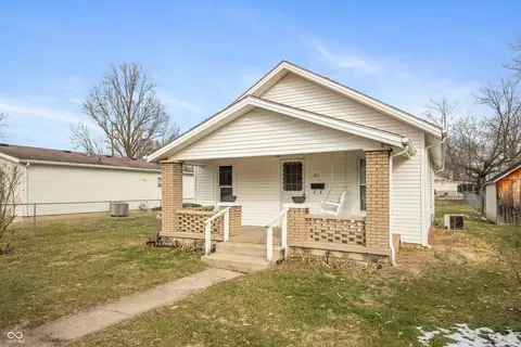 211 Jones St, Columbus, IN 47201