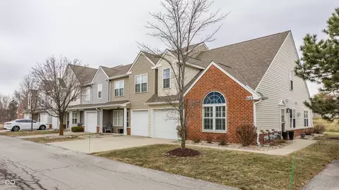 662 Decatur Dr, Westfield, IN 46074