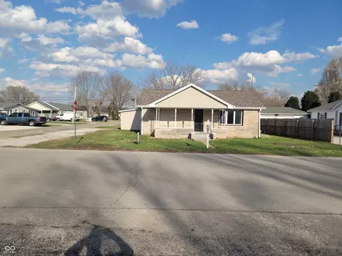 609 S Grant St, Martinsville, IN 46151