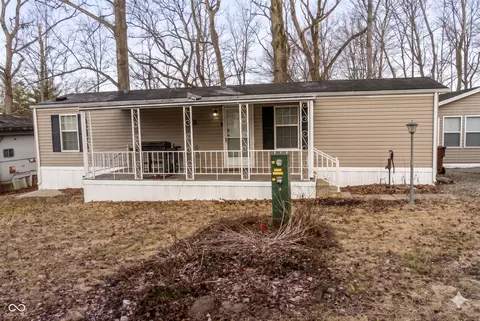 5075 Van Bibber Lake Est, Greencastle, IN 46135