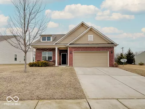 1966 Silverberry Dr, Indianapolis, IN 46234