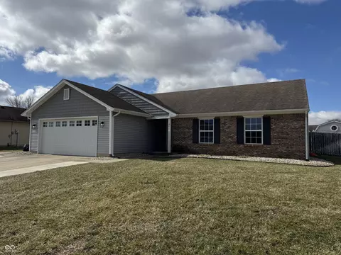 241 Bishop Dr, Seymour, IN 47274