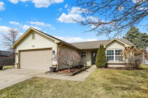 2130 Crossford Way, Indianapolis, IN 46234