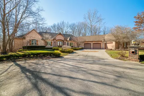2688 S Oscar Ct, Morgantown, IN 46160