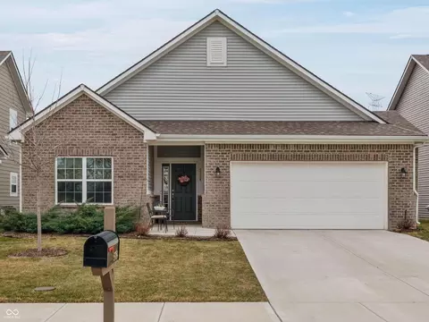 5784 Cherrywood Ln, Mccordsville, IN 46055