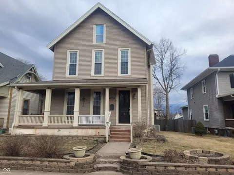 608 E Main St, Crawfordsville, IN 47933