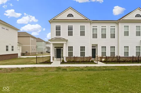 517 Steinbeck Pl, Carmel, IN 46032