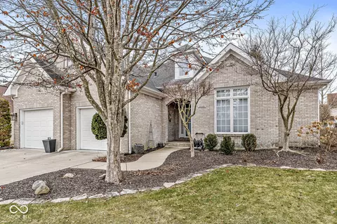 10140 Cheswick Ln, Fishers, IN 46037