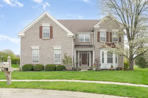 5769 Marsh Glen Ct, Carmel, IN 46033