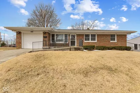 488 N 24th Ave, Beech Grove, IN 46107