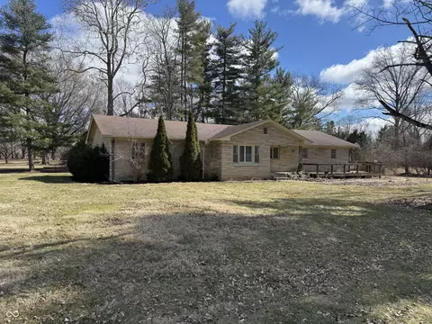 1725 E 110th St, Indianapolis, IN 46280