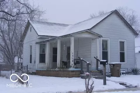1516 Sycamore St, Columbus, IN 47201