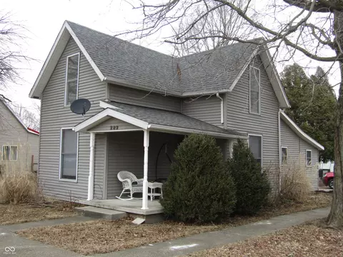 209 S Franklin St, Darlington, IN 47940