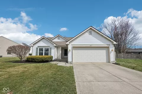 664 Beaverbrook Dr, Carmel, IN 46032