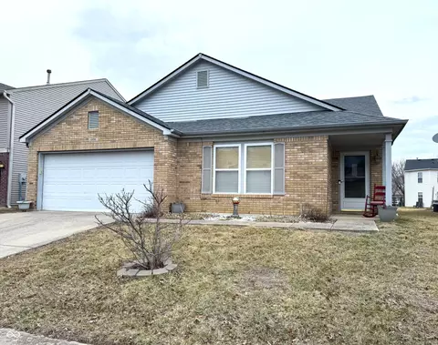 6896 Maywood Cir, Avon, IN 46123