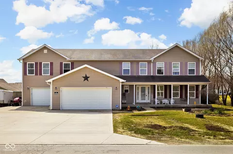 1657 10th St, Danville, IN 46122