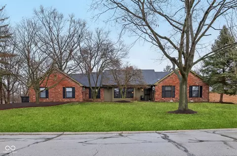 605 Sugarbush Dr, Zionsville, IN 46077