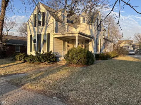 231 N Rangeline Rd, Carmel, IN 46032