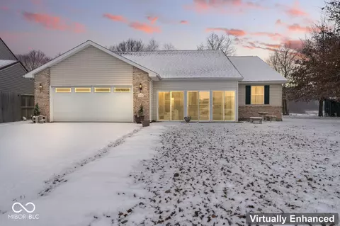350 Pueblo Dr, Russiaville, IN 46979