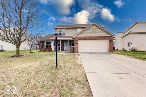 455 Alton Dr, Greenwood, IN 46143