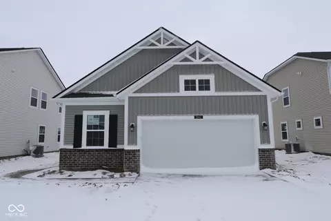 1841 James Pierce Dr, Shelbyville, IN 46176