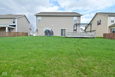 Exterior - 2336 Boneset Dr, Plainfield, IN 46168 photo 4 of 9