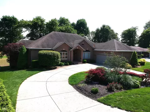 1229 E Tara Rd, Greensburg, IN 47240