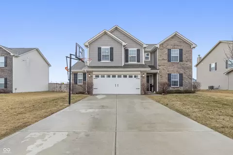8193 Cagles Mill Trce, Avon, IN 46123