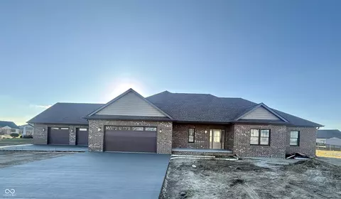 3502 Queens Way, Seymour, IN 47274