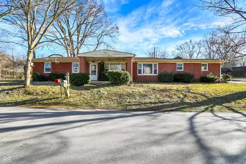 8525 Edith St, Martinsville, IN 46151
