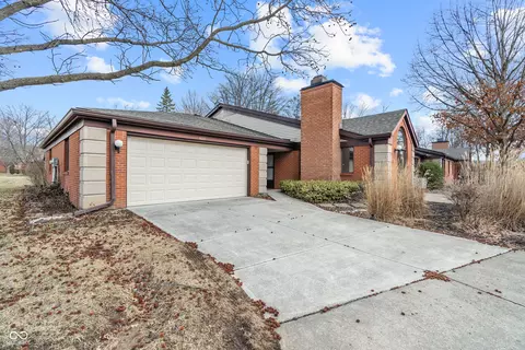 9277 Golden Leaf Way, Indianapolis, IN 46260