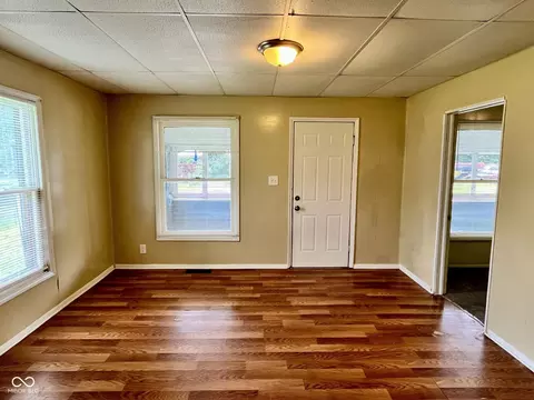 823 Collier St, Indianapolis, IN 46241 photo 5