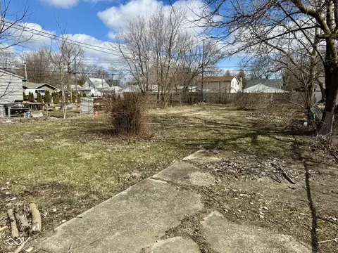 823 Collier St, Indianapolis, IN 46241 photo 20