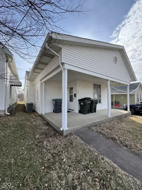 402 S Broadway St, Greensburg, IN 47240
