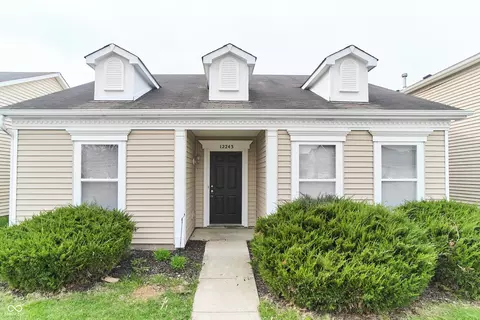 12243 Belfry Dr, Noblesville, IN 46060