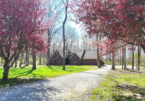1285 W Judson Ln, Mooresville, IN 46158