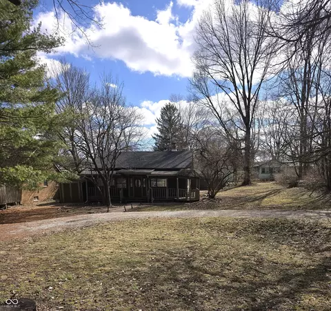 1621 Ruth Dr, Indianapolis, IN 46240