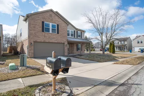 1841 Sonesta Ln, Indianapolis, IN 46217