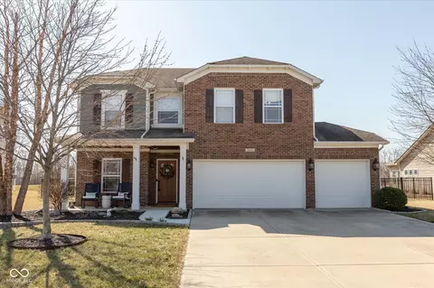 7675 Winding Lake Dr S, Noblesville, IN 46062