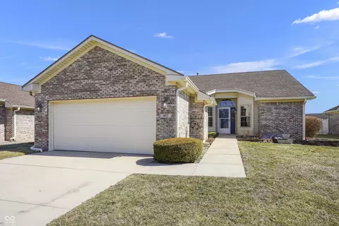 3677 Cedar Cove Ct, New Palestine, IN 46163