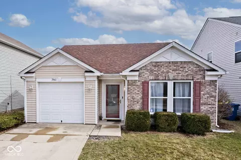 7941 Liberty School Ln, Camby, IN 46113