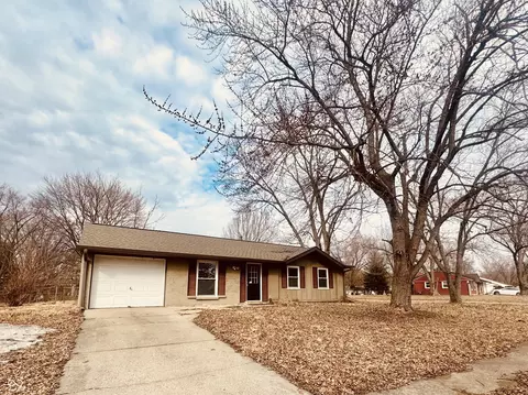 6116 Wixshire Dr, Indianapolis, IN 46254